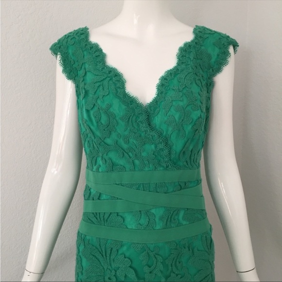 Emerald Green Tadashi Shoji Cocktail Dress Size 4 - Picture 2 of 5